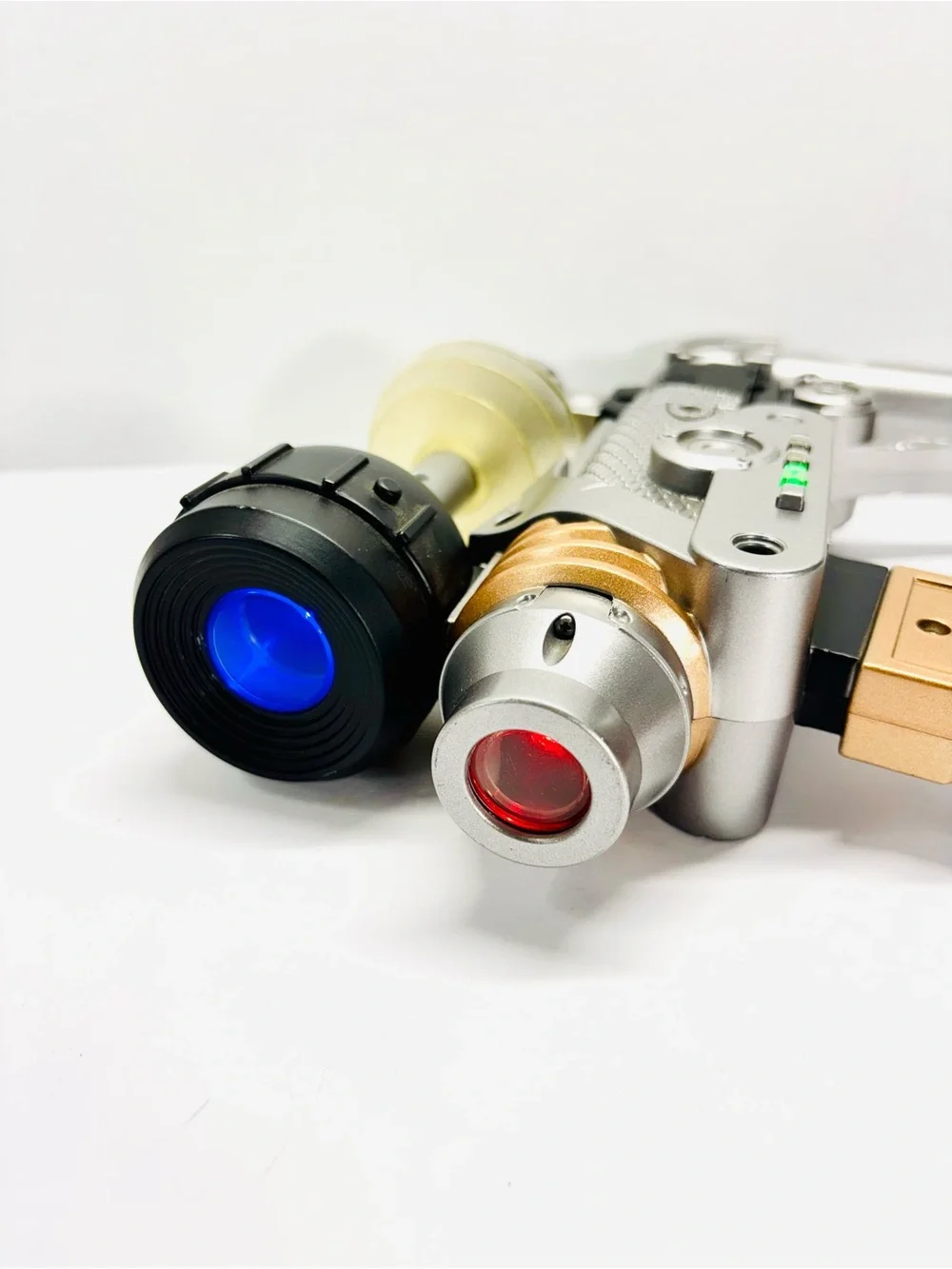 Doctor Who Laser Q. L.A. Quantum Anti-Time Device Hybrid Dalek Cyberman 2004